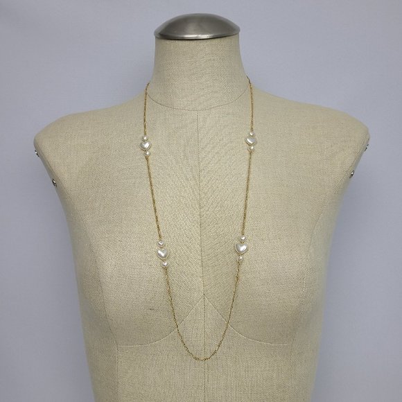 Gold Tone Chain Necklace Faux Pearl Heart - Picture 1 of 5